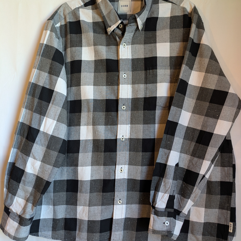 ROWM men's long-sleeve, XL black-and-white plaid flannel shirt